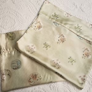 3/$39 Pair of pillow slip/shams.